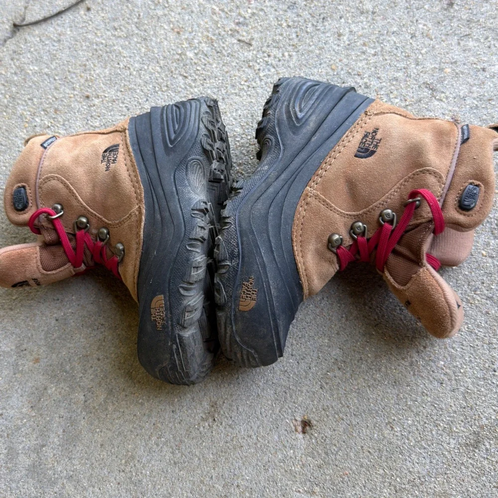 The North Face KIDS Chilkat Lace II Brown Leather Winter Boots Size 2 Waterproof